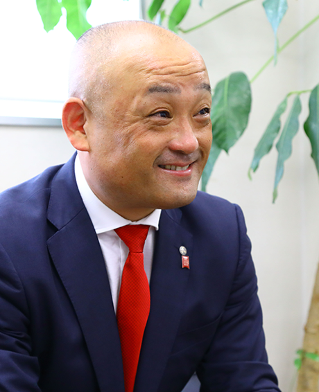 代表取締役社長 筑肱 夏彦 代表取締役社長 筑肱 夏彦