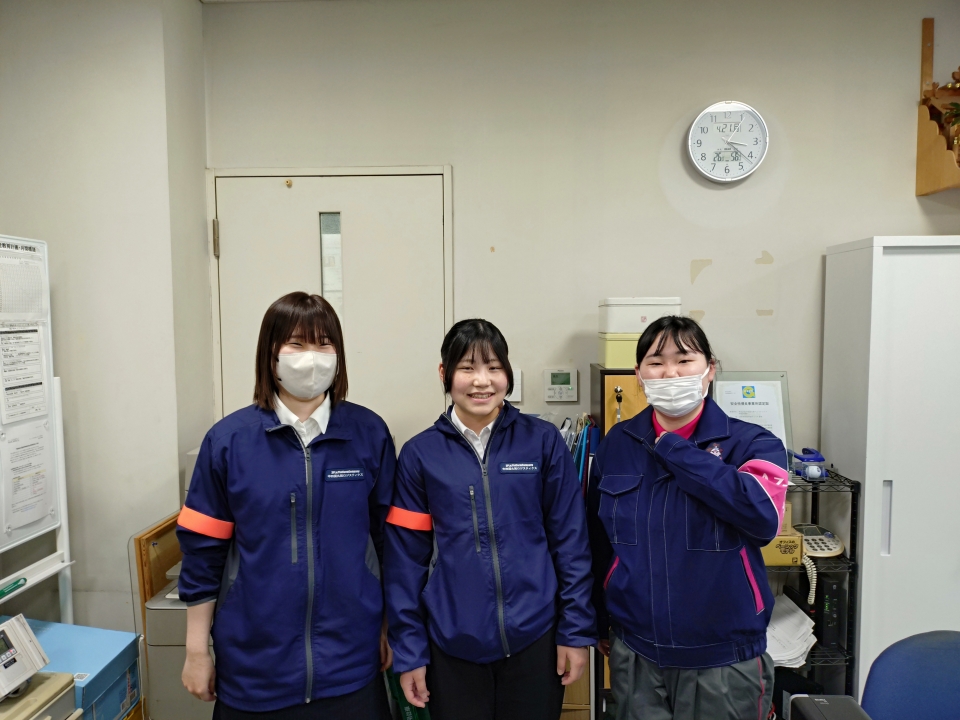 先輩の声　目見田さん仕事風景<中四国丸和ロジスティクス>